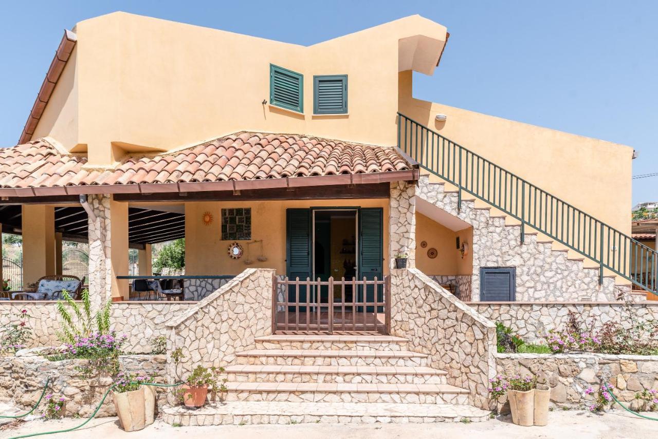 Villa Tre 'S' Montallegro Exterior foto